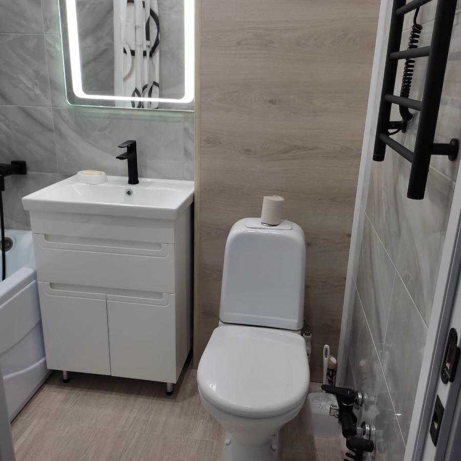 Apartment однокомнатная Vip Uralsk